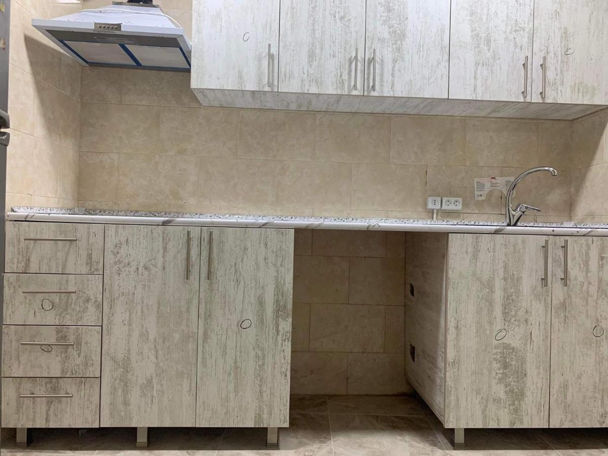 Hostel Saba Кутаїсі Екстер'єр фото