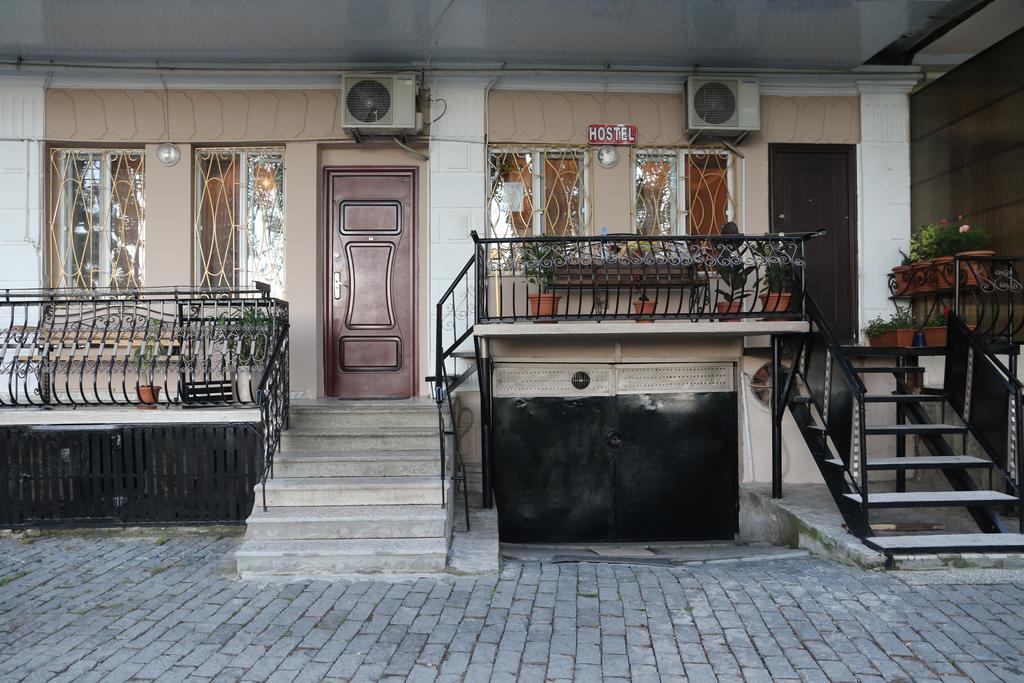 Hostel Saba Кутаїсі Екстер'єр фото